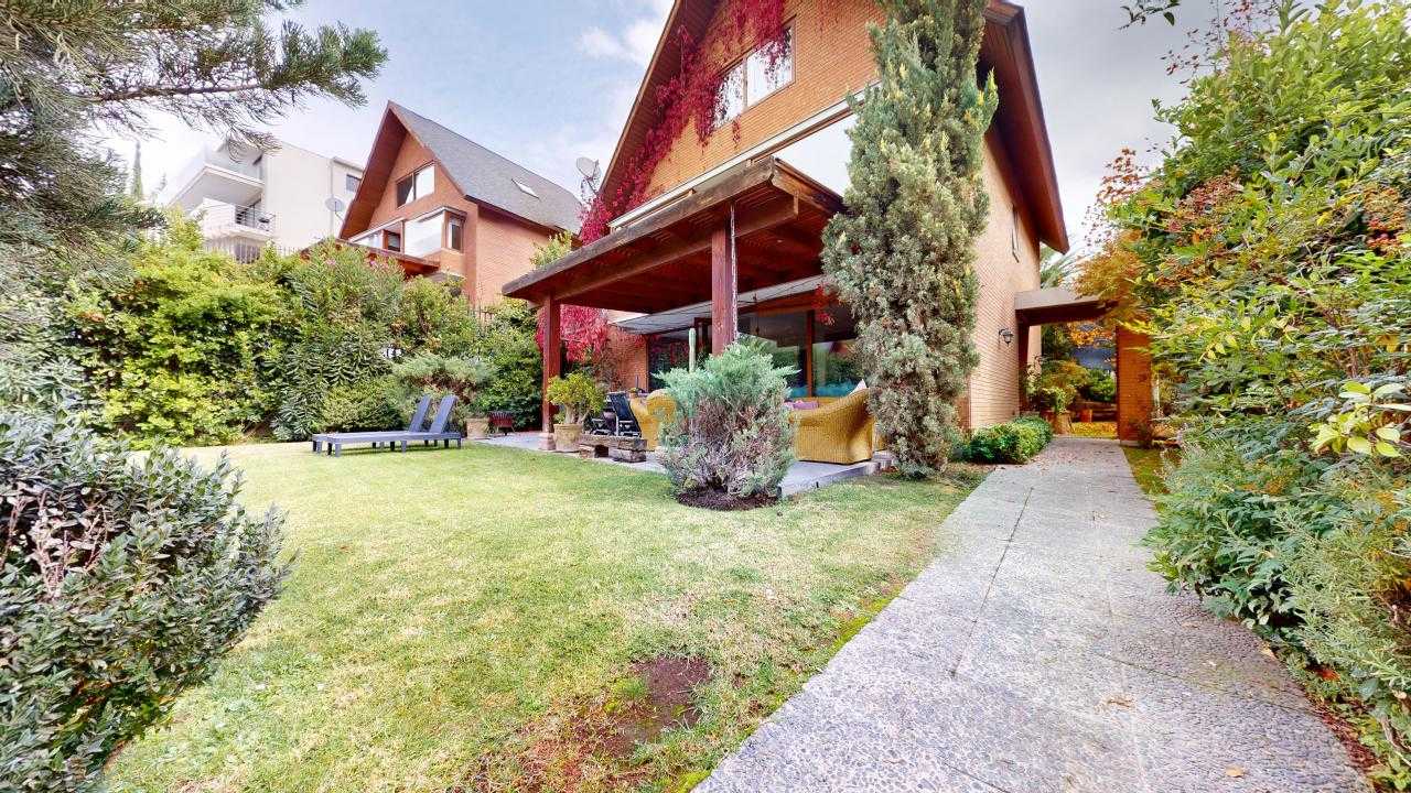 casa en venta en Lo Barnechea