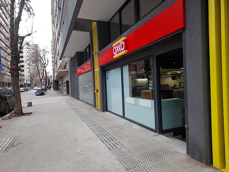 Local o Casa comercial en Venta en Santiago 1 baño / Gestión y Propiedad